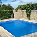 Villa Vivenda Silvestre Family House *