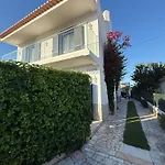Vivenda Silvestre Family House * Albufeira