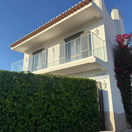 Vivenda Silvestre Family House * البوفيرا