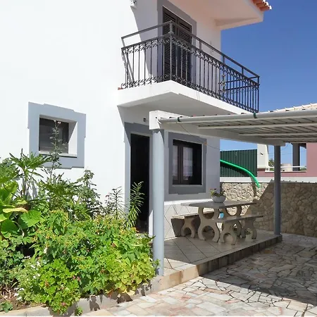 فيلة Vivenda Silvestre Family House *